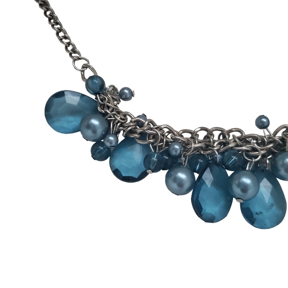 Chandelier Necklace - Picture 4 of 8